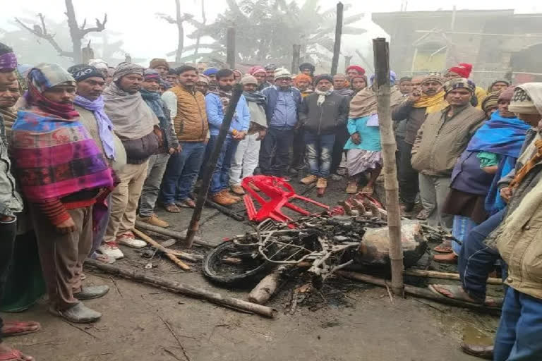 सहरसा में शार्ट सर्किट से लगी आग