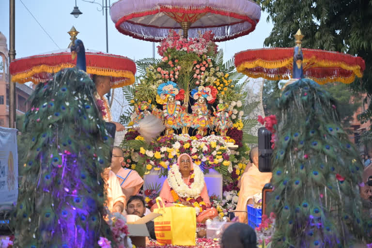 Shri Krishna Balram Shobha Yatra in Jaipur