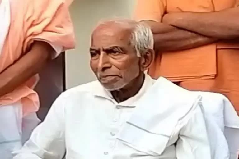 Vijayapura siddeswara swamiji passes away