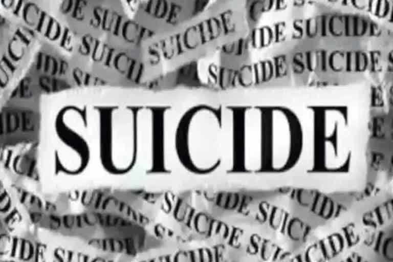 Sidhi 8th student committed suicide