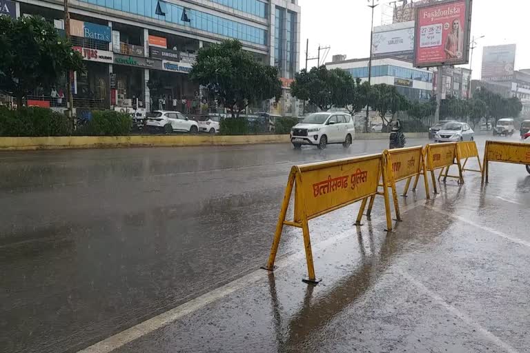 Morning drizzle in Raipur