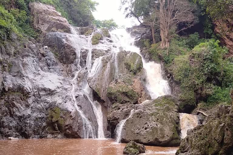 mismanagement in Rani Dehra Waterfall