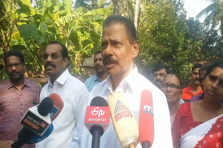 mv govindan cpm byte  ഗവർണർ പാരകൾ പണിയുന്നു  എംവി ഗോവിന്ദൻ  mv govindan against governor and udf  ഗവർണർ  ആരിഫ് മുഹമ്മദ് ഖാന്  arif mohammad khan  എംവി ഗോവിന്ദൻ മാധ്യമങ്ങളോട്