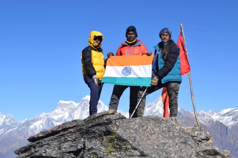 odia mountain trekking team