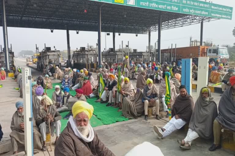 Toll plazas across the state made the farmers free for three hours