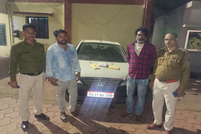 Opium smuggler arrested in Raipur