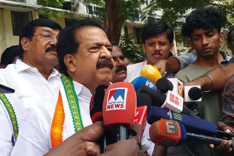 Ramesh chennithala  Ramesh chennithala on NSS President  യു ഡി എഫ്  രമേശ് ചെന്നിത്തല  എന്‍എസ്‌എസ്‌ ജനറല്‍ സെക്രട്ടറി  സുകുമാരന്‍ നായർ  സുകുമാരന്‍ നായർ പ്രസ്‌താവന  കേരള വാർത്തകൾ  മലയാളം വാർത്തകൾ  സുകുമാരന്‍ നായർക്ക് മറുപടി നൽകി രമേശ് ചെന്നിത്തല  മന്ത്രി വി അബ്‌ദു റഹ്മാന്‍റെ പ്രസ്‌താവന  പട്ടിണിപ്പാവങ്ങള്‍ ടിക്കറ്റ് എടുക്കേണ്ടതില്ല  NSS General Secretary  NSS  s sukumaran nair  kerala news  malayalam news  Minister V Abdul Rahman  ramesh chennithala replay  nss controversial statement