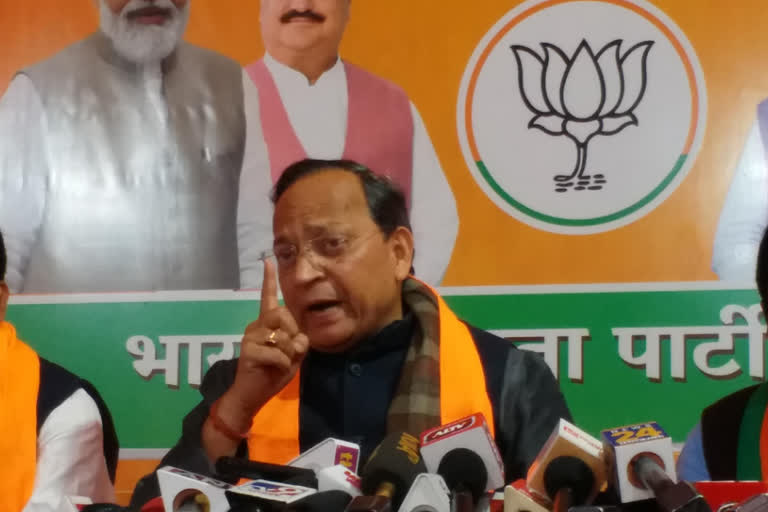 BJP state incharge Arun Singh on bulldozer on coaching center, it should be done 3 years before