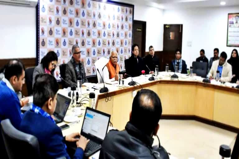 Haryana CM Manohar Lal held a meeting in Chandigarh