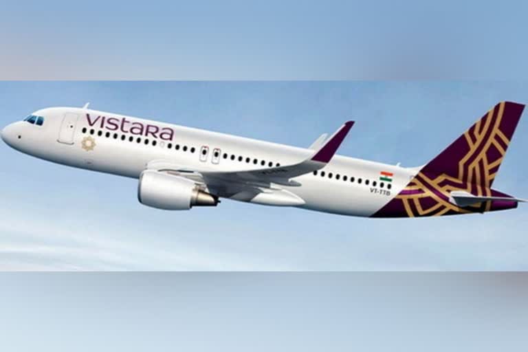 air vistara flight emergency landing in delhi