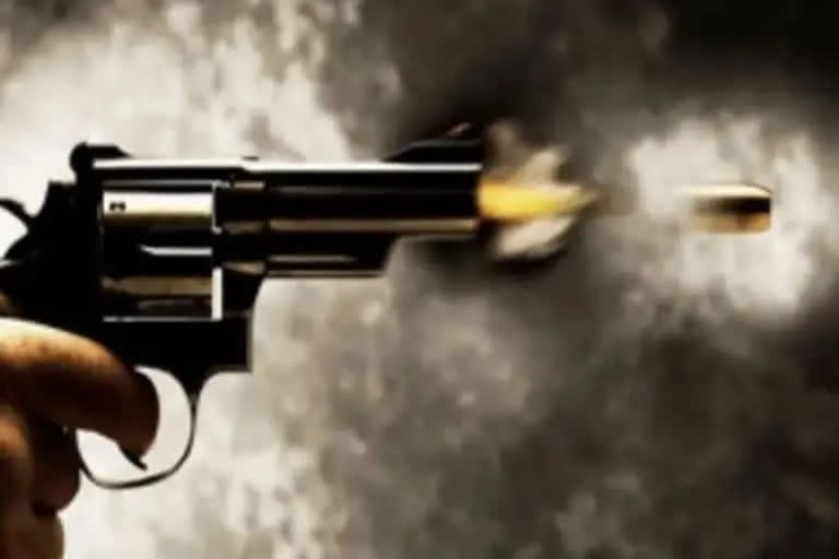 Man opens fire after suspected movement in Rajouri village