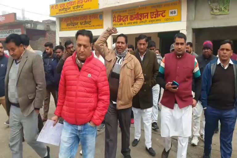 Sarpanchs protest in Yamunanagar