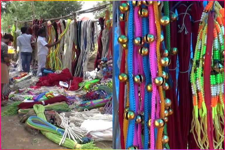 வீடியோ மாடுகளுக்கான அழகு பொருட்கள் விற்பனை அமோகம்