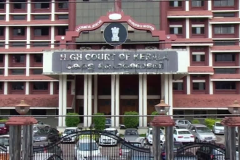 Kerala HC asks CBSE to respond to trans gender's request
