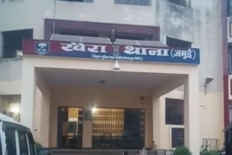 जमुई में लूट