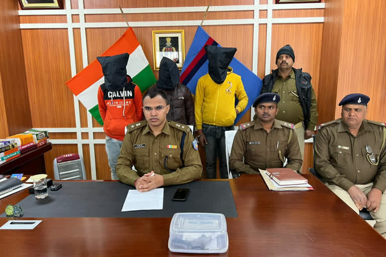 Criminals Arrested With Illegal Weapons In Godda