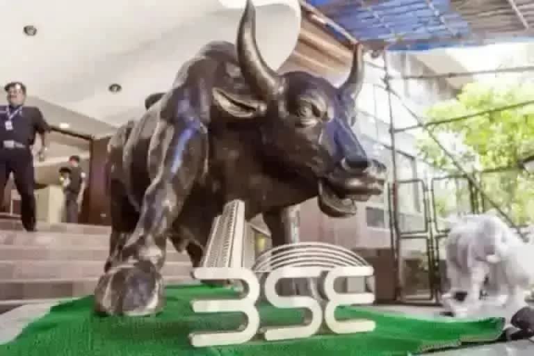 Stock Market India સામાન્ય ઘટાડા સાથે બંધ થયું માર્કેટ