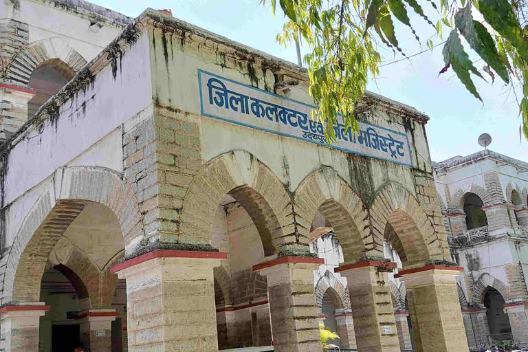 woman filed gangrape against 4 in Udaipur