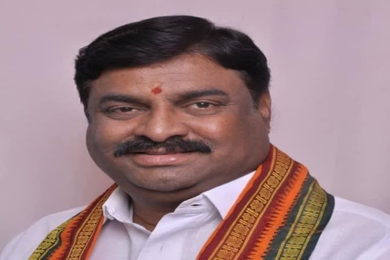 బీజేపీ  కార్పొరేటర్ కరుణాకర్‌