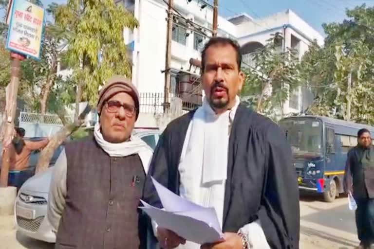 बिहार के शिक्षामंत्री चंद्रशेखर के खिलाफ मुजफ्फरपुर कोर्ट में मामला दर्ज