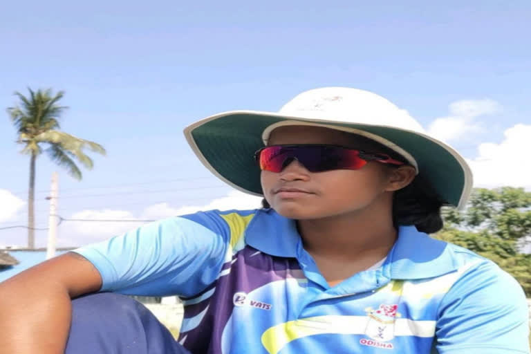 Missing female cricketer found dead in Odisha forest