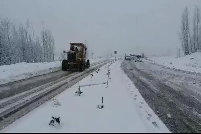 Srinagar Jammu Highway shut