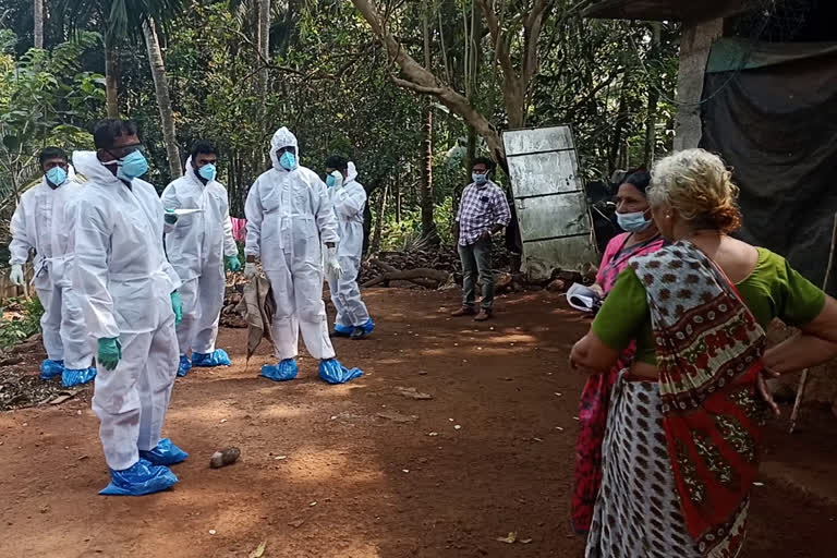 bird flu in kozhikode mukkam poultry farm  bird flu in kozhikode mukkam  kozhikode mukkam chathamangalam  bird flu  bird flu kozhikode  പക്ഷിപ്പനി  പക്ഷിപ്പനി പ്രതിരോധ പ്രവർത്തനങ്ങൾ  റാപ്പിഡ് റെസ്പോൺസ് ടീം പക്ഷിപ്പനി  ചാത്തമംഗലം പൗൾട്രി ഫാമിൽ പക്ഷിപ്പനി  പൗൾട്രി ഫാമിൽ കോഴികളെ കൊല്ലുന്നു  മുക്കം ചാത്തമംഗലം  കോഴിക്കോട് പക്ഷിപ്പനി