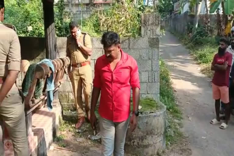 dead body found in chempazhanthy  chempazhanthy  dead body found  thiruvananthapuram  മരിച്ച നിലയിൽ കണ്ടെത്തി  ആനന്ദേശ്വരം  ചെമ്പഴന്തി  64 കാരനെ മരിച്ച നിലയില്‍ കണ്ടെത്തി  കഴക്കൂട്ടം പൊലീസ്