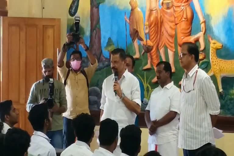 school intraction govindan  കേരള വാർത്തകൾ  മലയാളം വാർത്തകൾ  m v govindan interacting with students  m v govindan  എം വി ഗോവിന്ദൻ  അധ്യാപകൻ  വിദ്യാർഥികളുമായി സംവദിച്ച് എം വി ഗോവിന്ദൻ  അടിയന്തരാവസ്ഥയിലെ ജയിൽവാസം  സിപിഎം സംസ്ഥാന സെക്രട്ടറി  CPM State Secretary  m v govindan wish to ba a teacher  kerala news  malayalam news