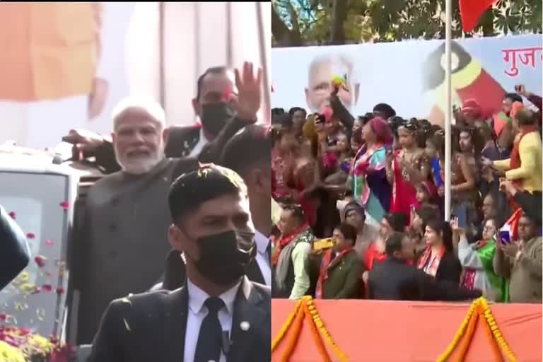 modi grand road show