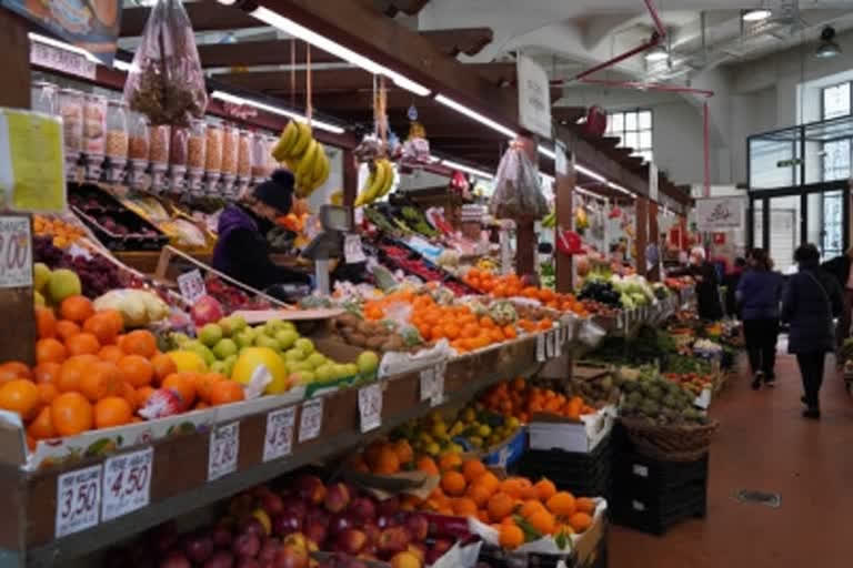 WPI Inflation declines in December