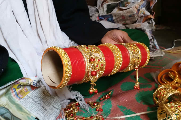 Iqbal Nagar and Waris Nagar localities in Bihar's Gaya district are making waves with its recent venture of bangle making. The bangles have huge demand among the bridal wear across the country.