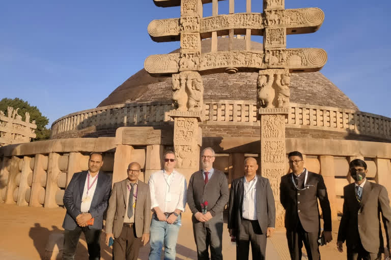 foreign guest visit buddhist stupa raisen