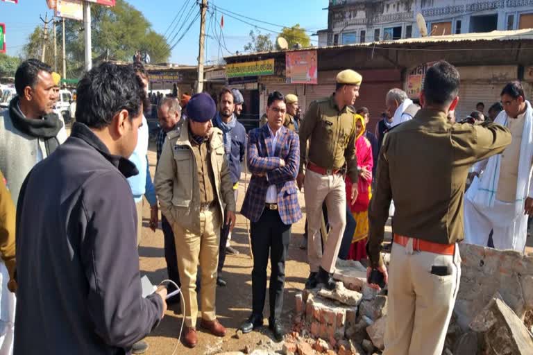 a-woman-died-after-the-temple-collapsed