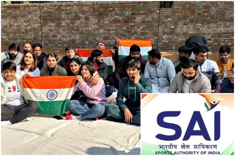 Wrestlers in Jantarmantar