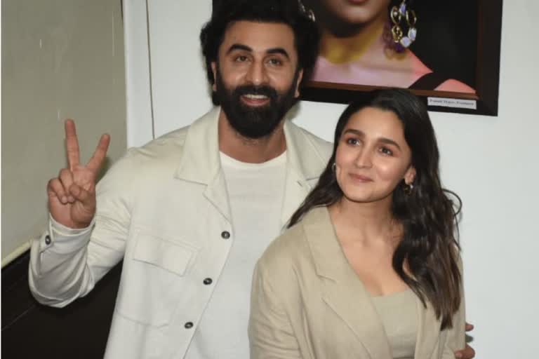 Alia Bhatt and Ranbir Kapoor at Mumbai Moments 2023 launch event (Photo- Twitter)