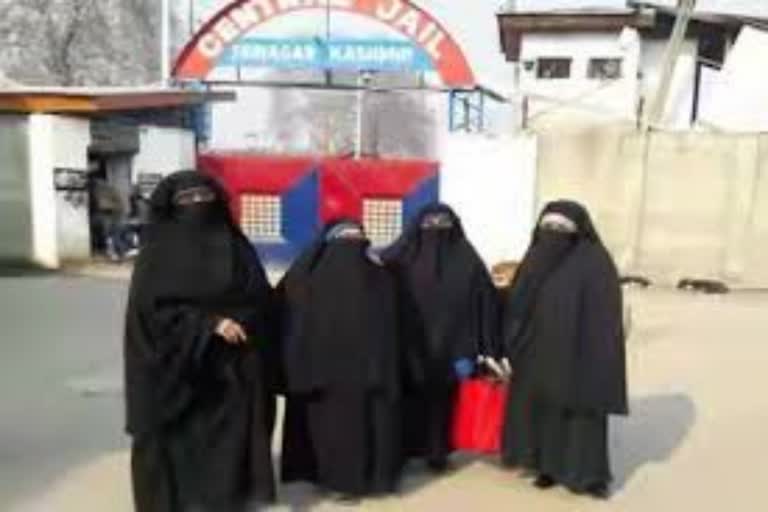 asiya andrabi