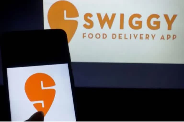 Swiggy lays off 380 employees to shut down meat marketplace  Swiggy lays off 380 employees  ജീവനക്കാരെ പിരിച്ചുവിട്ട് സ്വിഗ്ഗി  സ്വിഗ്ഗി സിഇഒ ശ്രീഹര്‍ഷ മജെറ്റി  സ്വിഗ്ഗി  സ്വിഗ്ഗിയിലെ പിരിച്ചുവിടല്‍  Swiggy lays off  Swiggy CEO Sriharsha Majety  tech layoff  ടെക്ക് കമ്പനികളിലെ പിരിച്ചുവിടല്‍