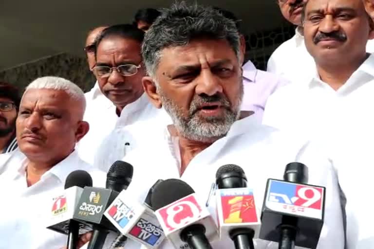 kateel-tongue-has-no-bone-and-no-control-dk-shivakumar