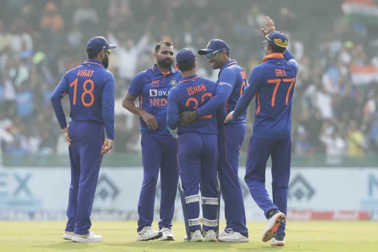 IND vs NZ  india vs new zealand 2nd odi score updates  IND vs NZ 2nd odi score updates  mohammed shami  rohit sharma  ഇന്ത്യ vs ന്യൂസിലന്‍ഡ്  ന്യൂസിലന്‍ഡ്  മുഹമ്മദ് ഷമി  രോഹിത് ശര്‍മ