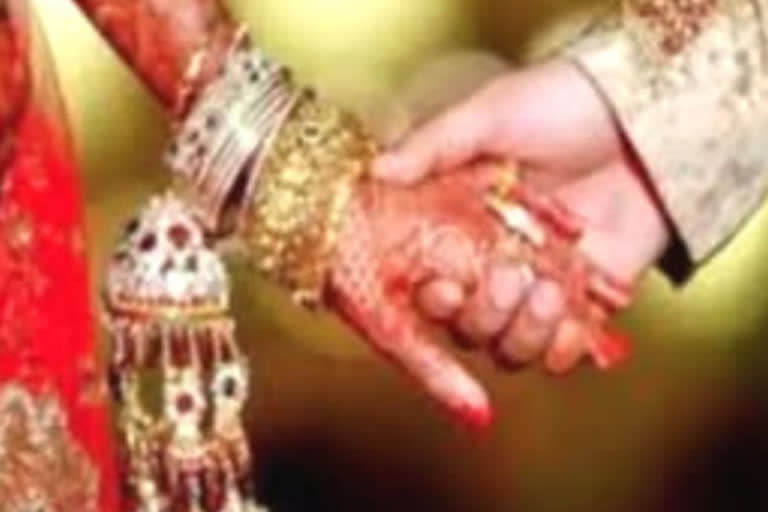 Bride Refused Marry To Illiterate Groom