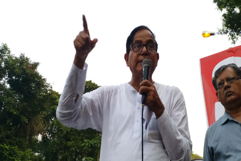 Salim Slams TMC