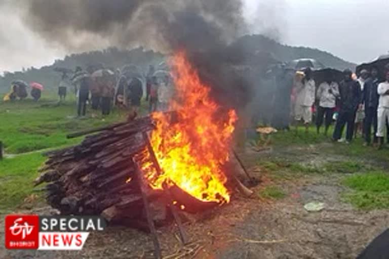 Nashik Unidentified Dead Body Funeral