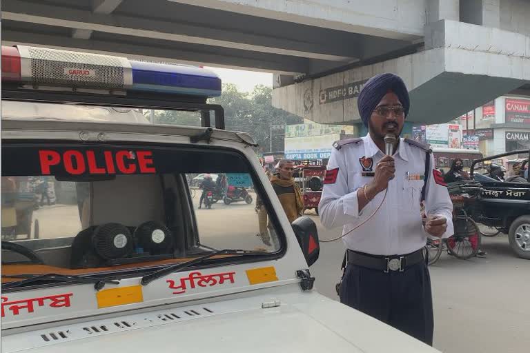 Traffic Police man Gurbhej Singh, Gurbhej Singh Sing a Song of Sidhu Moosewala, Traffic Rules in Moga