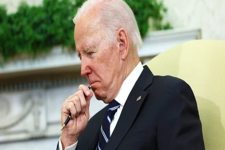 FBI raid on American President Joe Biden house  FBI raid  American President Joe Biden  President Joe Biden house Latest News  United States Domestic Intelligence Department  FBI  അമേരിക്കന്‍ പ്രസിഡന്‍റ്  ജോ ബൈഡന്‍റെ വസതി  രേഖകള്‍ കണ്ടെടുത്ത് എഫ്‌ബിഐ  ആഭ്യന്തര രഹസ്യാന്വേഷണ സുരക്ഷാ വിഭാഗം  ഫെഡറല്‍ ബ്യൂറോ ഓഫ് ഇന്‍വസ്‌റ്റിഗേഷന്‍  എഫ്‌ബിഐ  വാഷിങ്‌ടണ്‍  വില്‍മിങ്‌ടണിലുള്ള വസതി  പെന്‍ ബൈഡന്‍  അഭിഭാഷകര്‍  ബൈഡന്‍ വൈസ് പ്രസിഡന്‍റായിരുന്ന കാലയളവ്