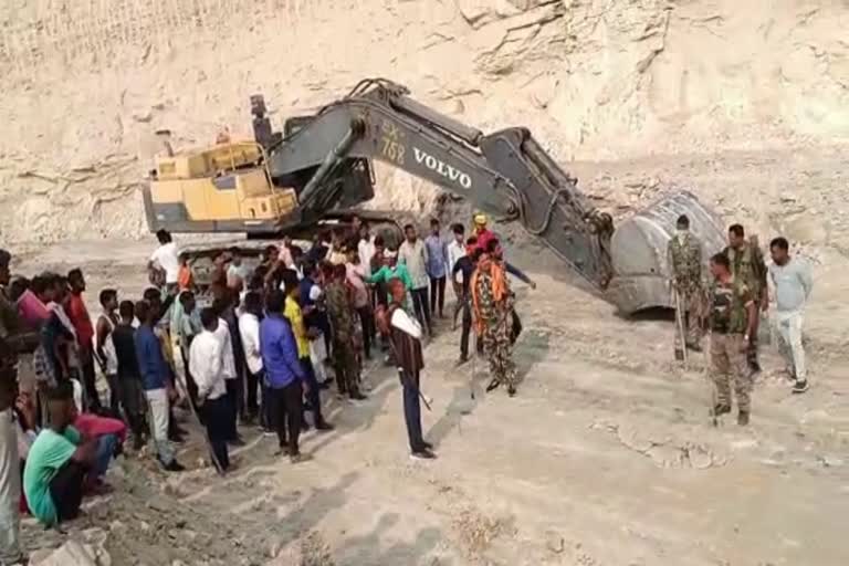 youth died in coal mine blast in palamu