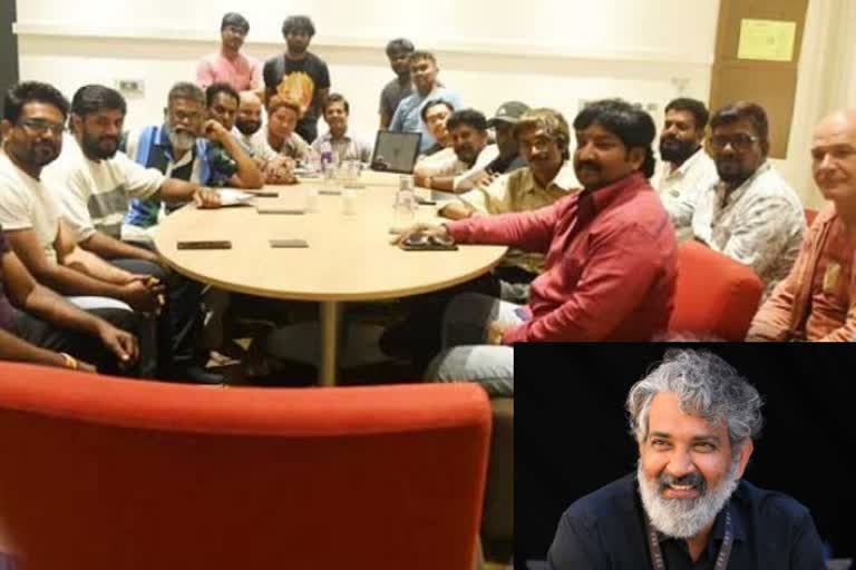 Director Sukumar Different Wishes To Rajamouli On Oscar