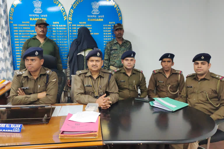 Police arrested extortionist in Ramgarh