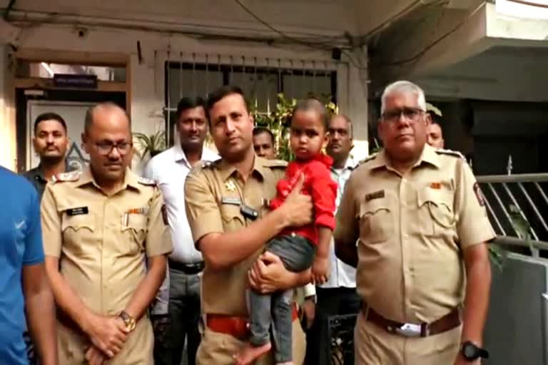 Safe Escape of A Child From The Clutches of a Trio of Kidnappers; A Month Old Baby in Arms of Parents