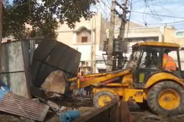 illegal encroachment was freed by the railway